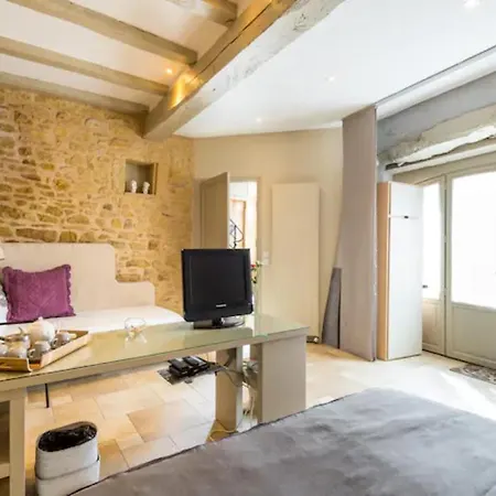 Les Terrasses Dorees - D'hotes De Charme & Jacuzzi 3*